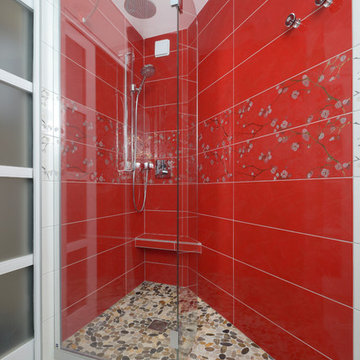Salle de bain avec douche à l'italienne