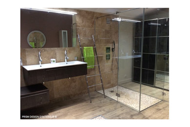 Exemple d'une salle de bain moderne.