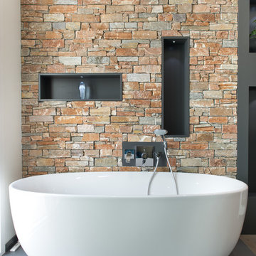 SALLE DE BAIN / parement pierres