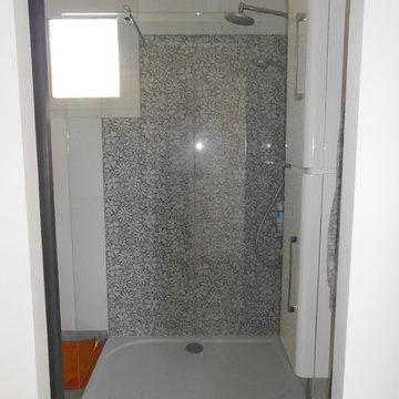 Salle de bain romantique à Toulon