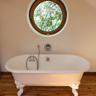 Inspiration pour une salle de bain principale design.