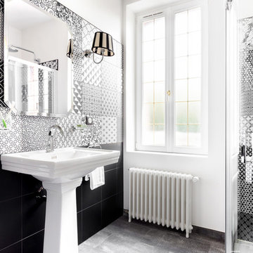 Salle de bain style art déco chic et intemporel