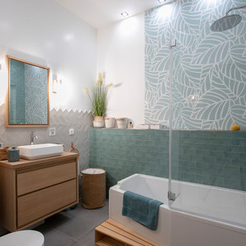 75 Turquoise Travertine Tile Bathroom Ideas You'll Love - April, 2023 |  Houzz