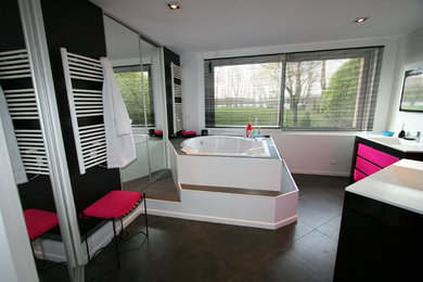 Modernes Badezimmer in Reims