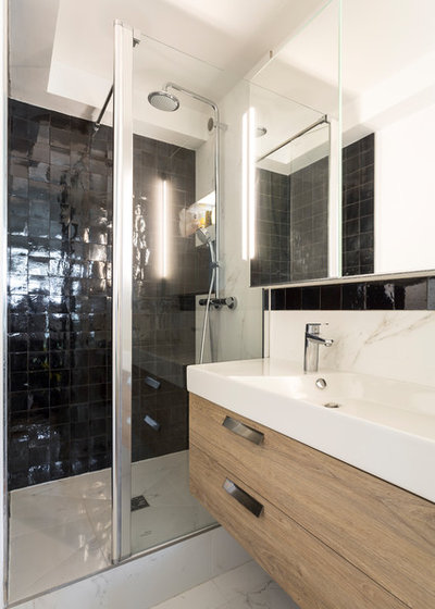 Scandinavian Bathroom by Emilie Melin architecte DPLG