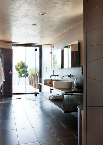 コンテンポラリー 浴室 by frederique legon pyra  architecte