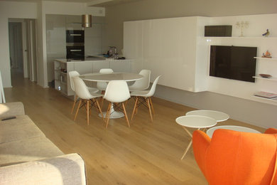 Modernes Wohnzimmer in Nantes