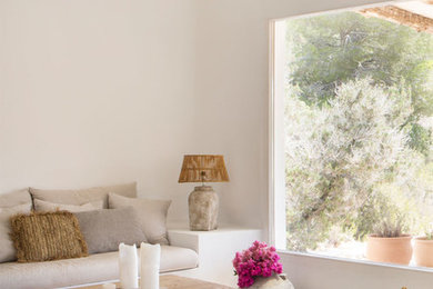 Living room - mediterranean living room idea in Palma de Mallorca