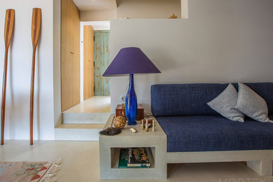 Foto de salón bohemio pequeño