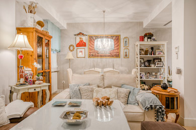 Design ideas for a modern living room in Seville.
