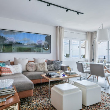 SALA DE ESTAR & COMEDOR / LIVING & DINING ROOM
