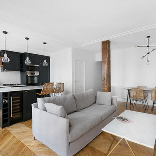 Aménagement d'un salon moderne.