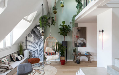 Houzz Tour: 2-Story Paris Apartment Has a Garden Feel