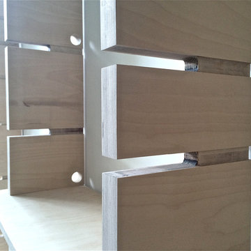 Bibliothèque/ Bureau en bois de bouleau - Assemblage à mi-bois