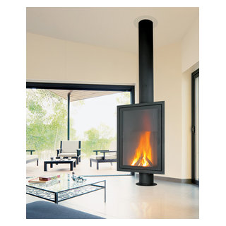 CHEMINÉE CENTRALE / CENTRAL FIREPLACE - Contemporary - Living Room ...