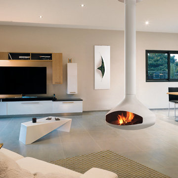 CHEMINEES SUSPENDUES CENTRALES BLANCHES / WHITE SUSPENDED CENTRAL FIREPLACES