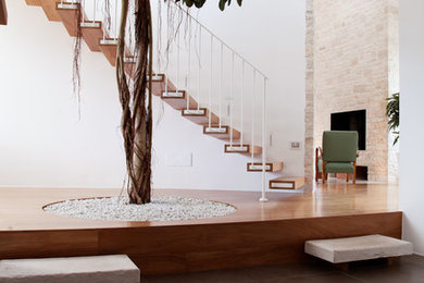 Photo of a contemporary staircase in Bari.