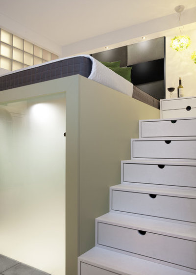 Modern Treppen by schulz.rooms
