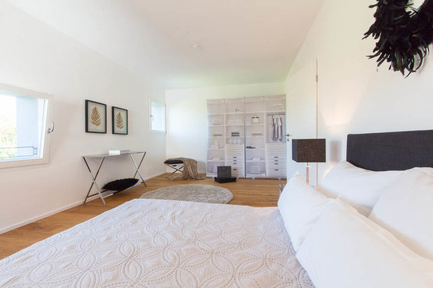 Modern Schlafzimmer by Münchner HOME STAGING Agentur