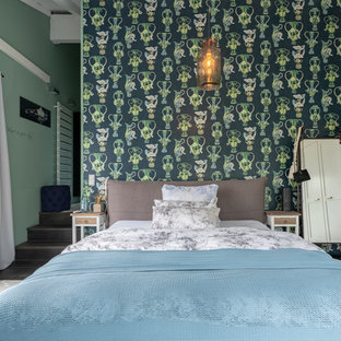 Modernes Schlafzimmer mit grüner Wandfarbe in Düsseldorf