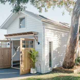 Inspiration for a beach style detached shed and granny flat in Central Coast.