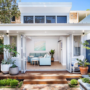 This is an example of a small beach style detached granny flat in Sydney.