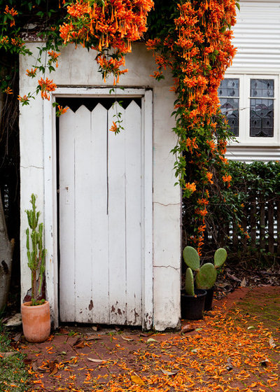 Shabby-Chic Style Granny Flat or Shed by Twinkle and Whistle