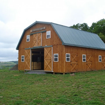 32' x 34' Gambrel Horse Barn