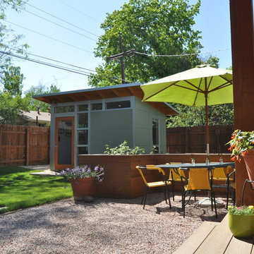 A Modern Backyard Home Office