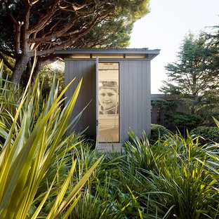 Contemporary shed and granny flat in San Francisco.