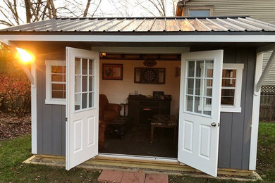 Design ideas for a rustic garden shed and building in Columbus.