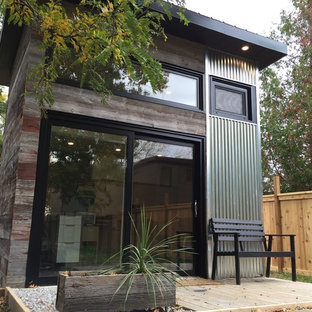 Backyard Modern Studio
