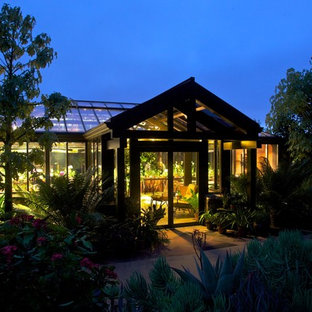 Photo of an expansive traditional detached greenhouse in Vancouver.