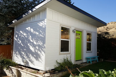 Example of a small trendy shed design in Boise