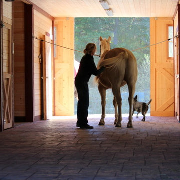 Denali Horse Barn