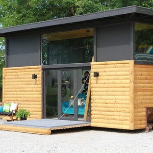 Small contemporary detached shed and granny flat in Other.