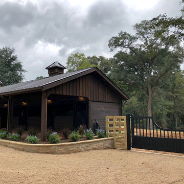 Elegant Texas Shed Row Barn