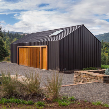 Elk Valley Tractor Shed