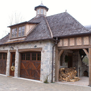 The Artfully Designed Carriage House