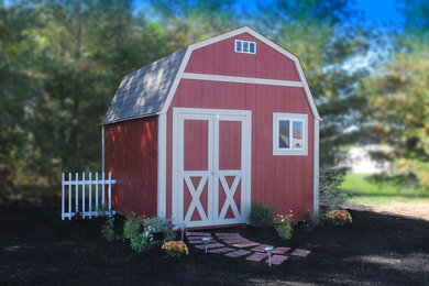 インディアナポリスにあるトラディショナルスタイルのおしゃれな物置小屋・庭小屋の写真