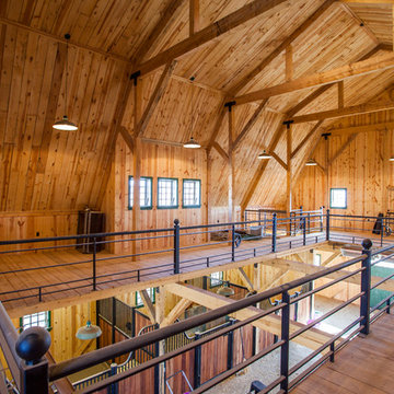 Gambrel Horse Barn in Nebraska