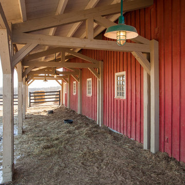 Gambrel Horse Barn in Nebraska