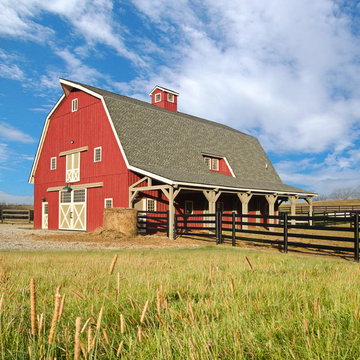 Gambrel Horse Barn in Nebraska