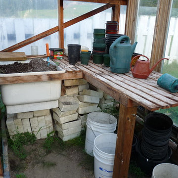 Greenhouse Potting Bench