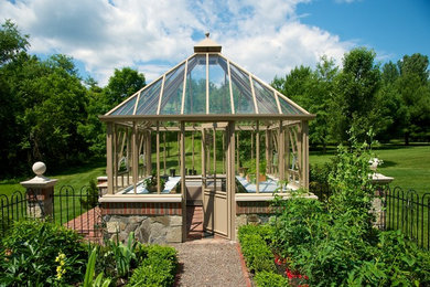 Inspiration for a timeless detached greenhouse remodel in Boston