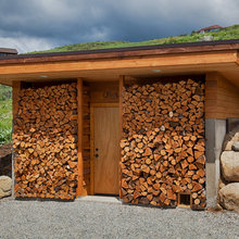 exteryor woodshed
