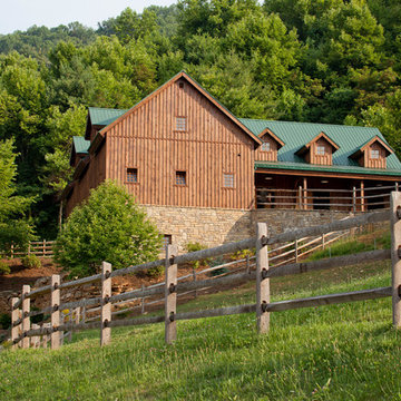 Hillside Horse Barn