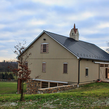 Horse barn/stables, Elizabethtown, PA