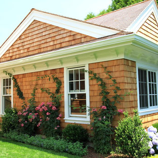 Inspiration for a timeless detached guesthouse remodel in New York
