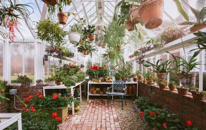 13 jolies cabanes de jardinage pour cultiver ses plantes en hiver